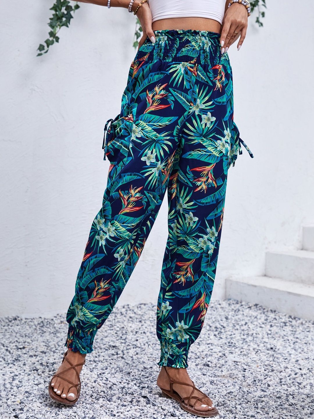 Women Floral Printed Loose Fit Non Iron Trousers