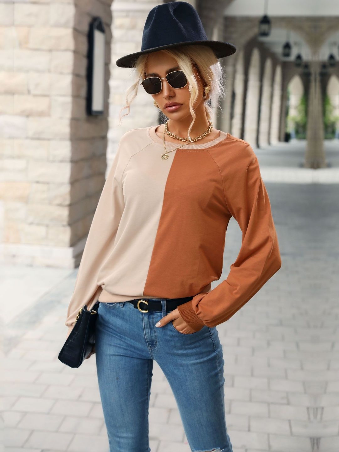 Colourblocked T-shirt in Multicolor Cotton Long Sleeve - Nowi Korean Fashion