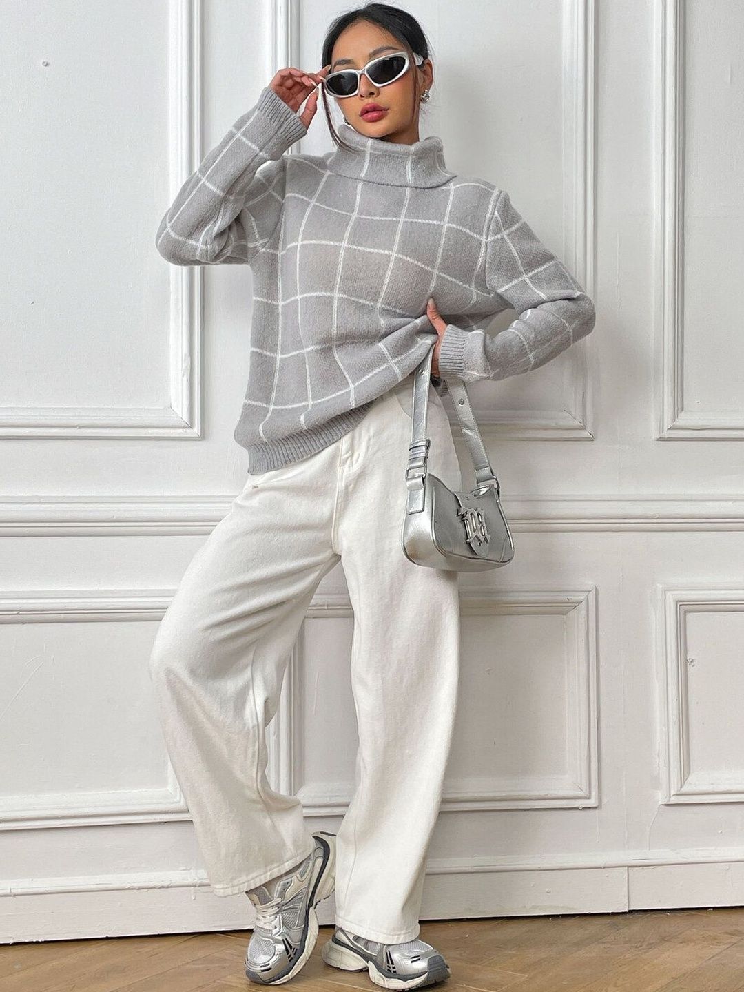 Women Checked Pullover