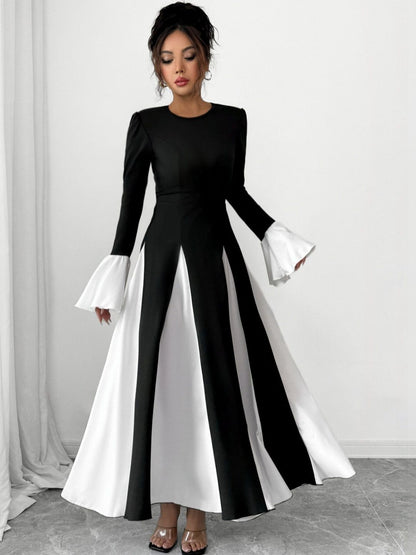 Women's Black Colourblocked Bell Sleeve A-Line Maxi Dress