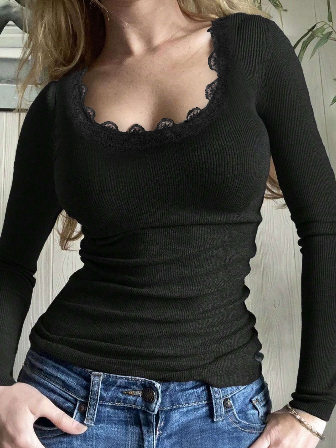 Women's Black Cotton Top Printed Regular Fit