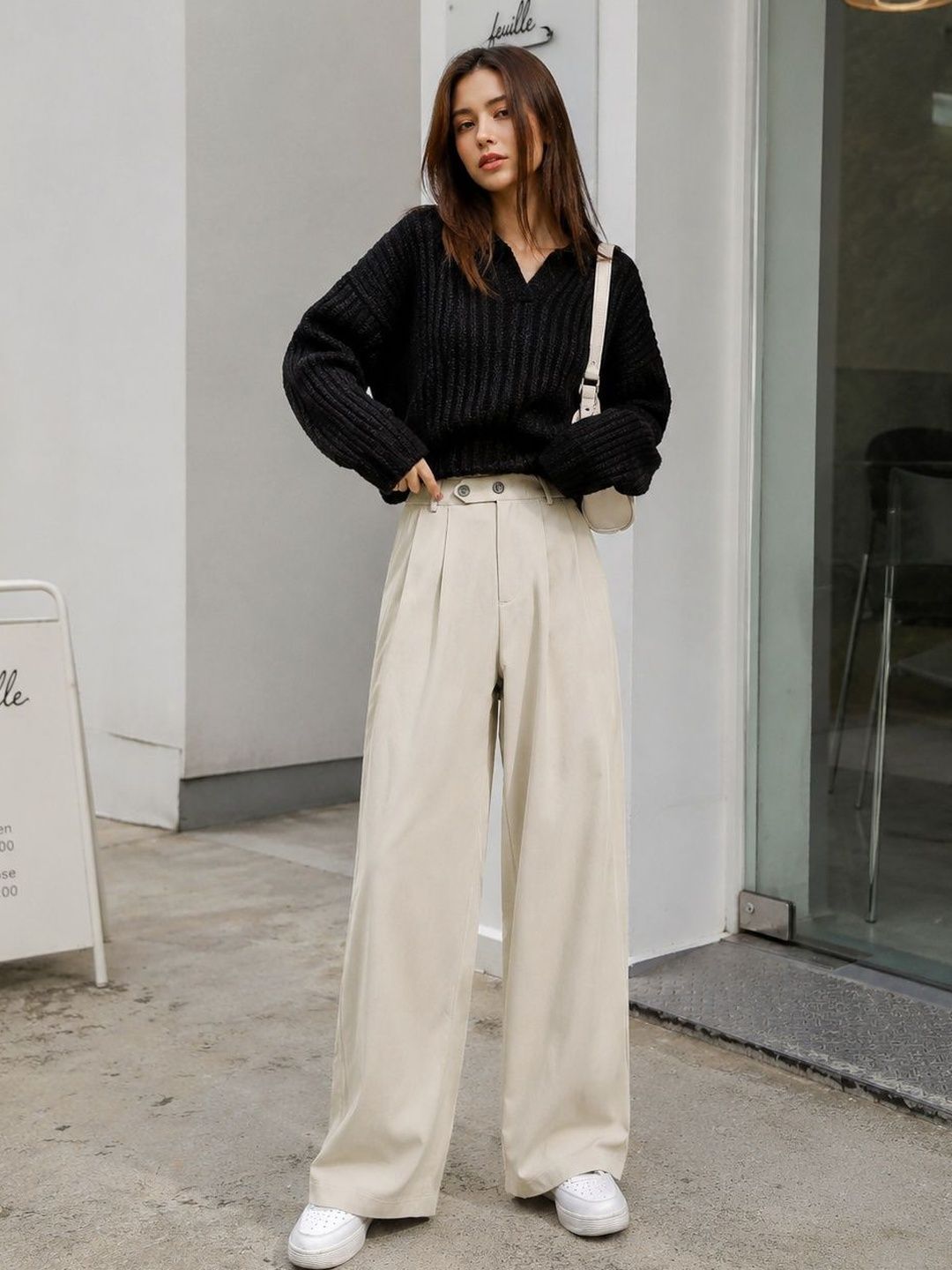 Women Relaxed Straight Fit High-Rise Wrinkle Free Pleated Button Trousers