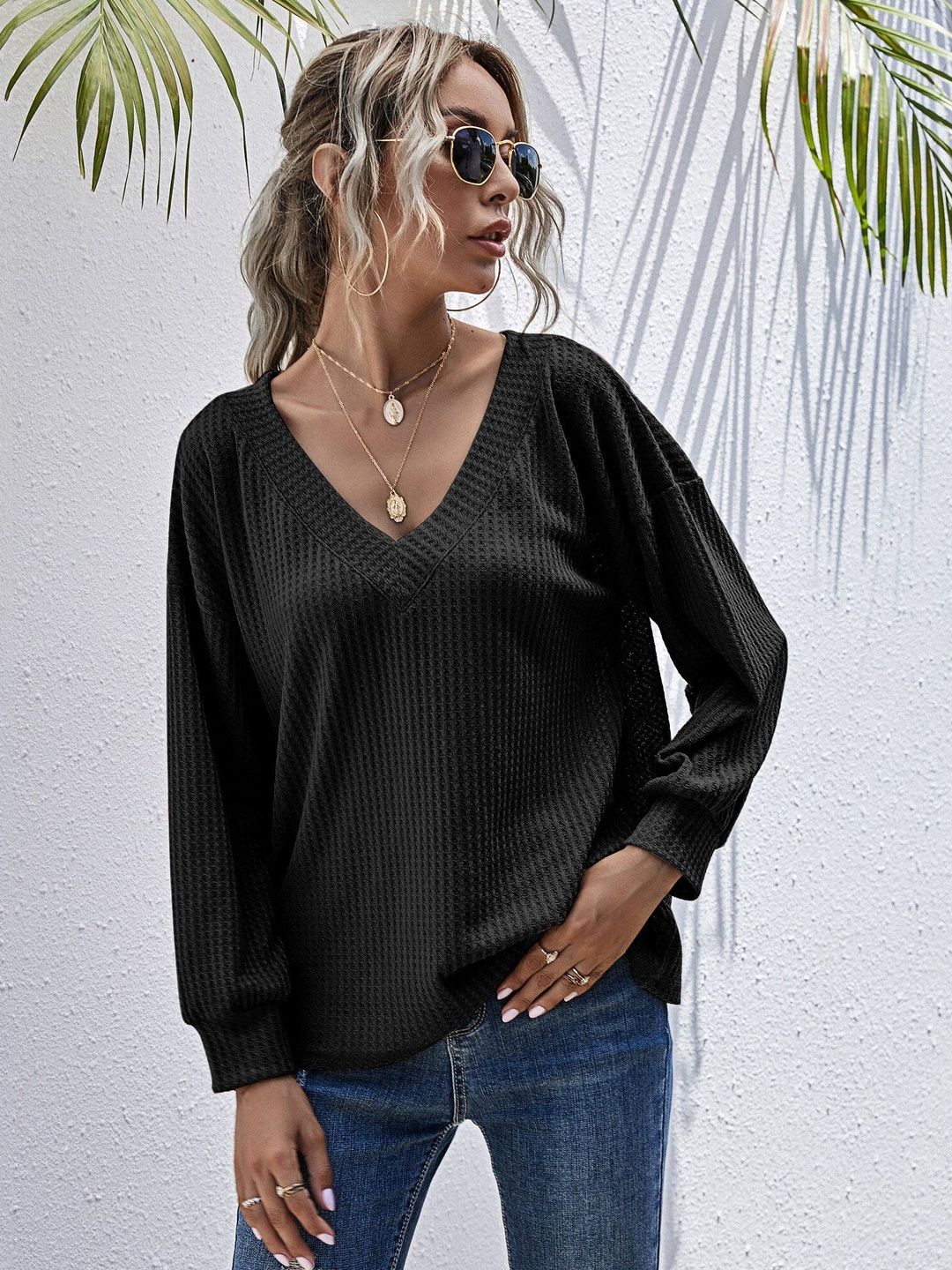 Pullover in Black Style 511 - Nowi Korean Fashion