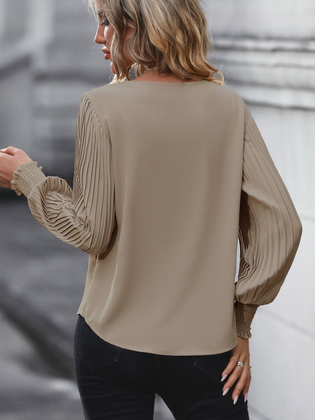 NOWI Accordion Pleated Sleeves Top