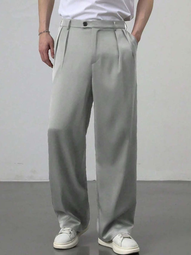Men Pleated Trousers