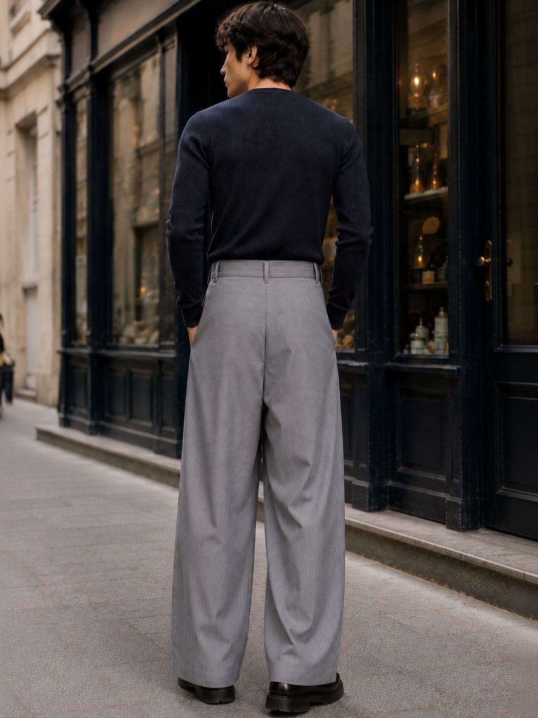 Men Striped Relaxed Loose Fit High-Rise Pleated Trousers