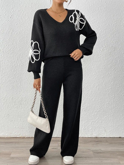 Knitted Embroidered Sweater with Trousers