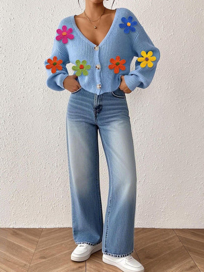 Women Colourblocked Ribbed Crop Cardigan with Applique Detail
