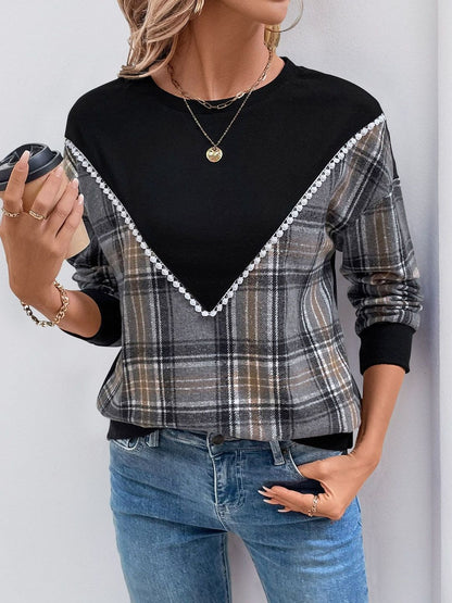 Colourblocked Sweatshirt in Black Cotton - Nowi Korean Fashion