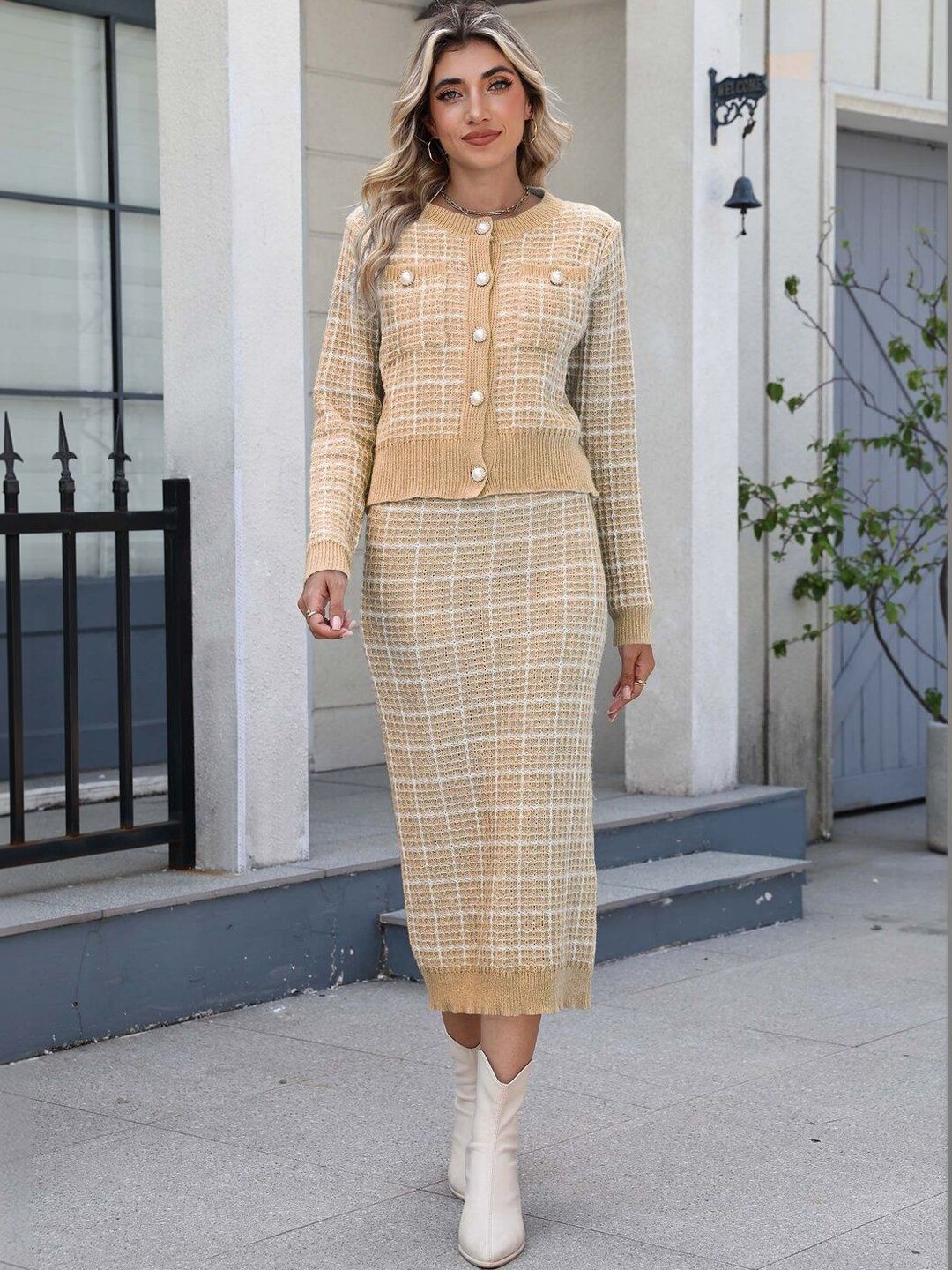 Knitted Checked Sweater with Skirt