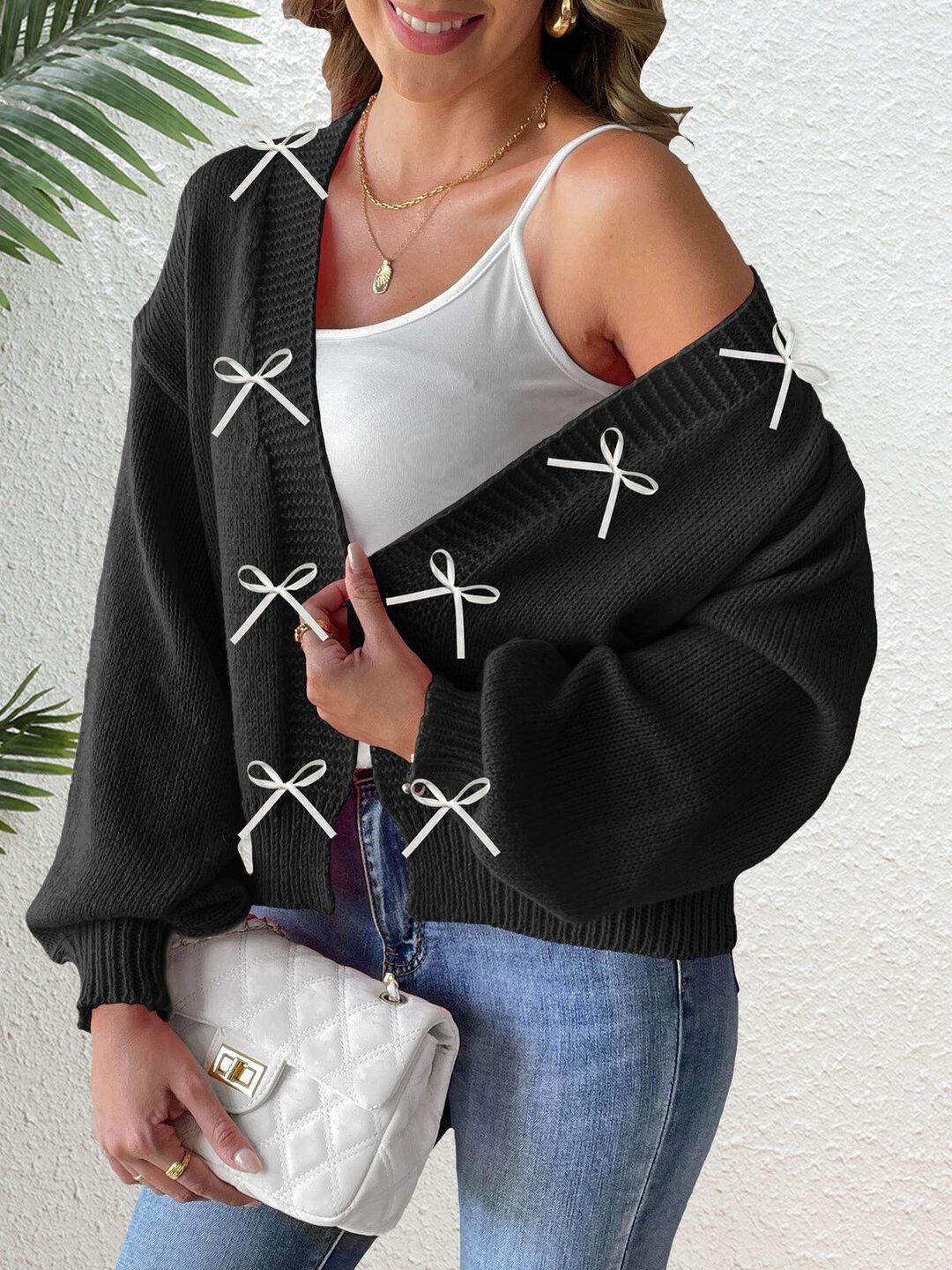 Cardigan in Black acrylic Long Sleeve - Nowi Korean Fashion