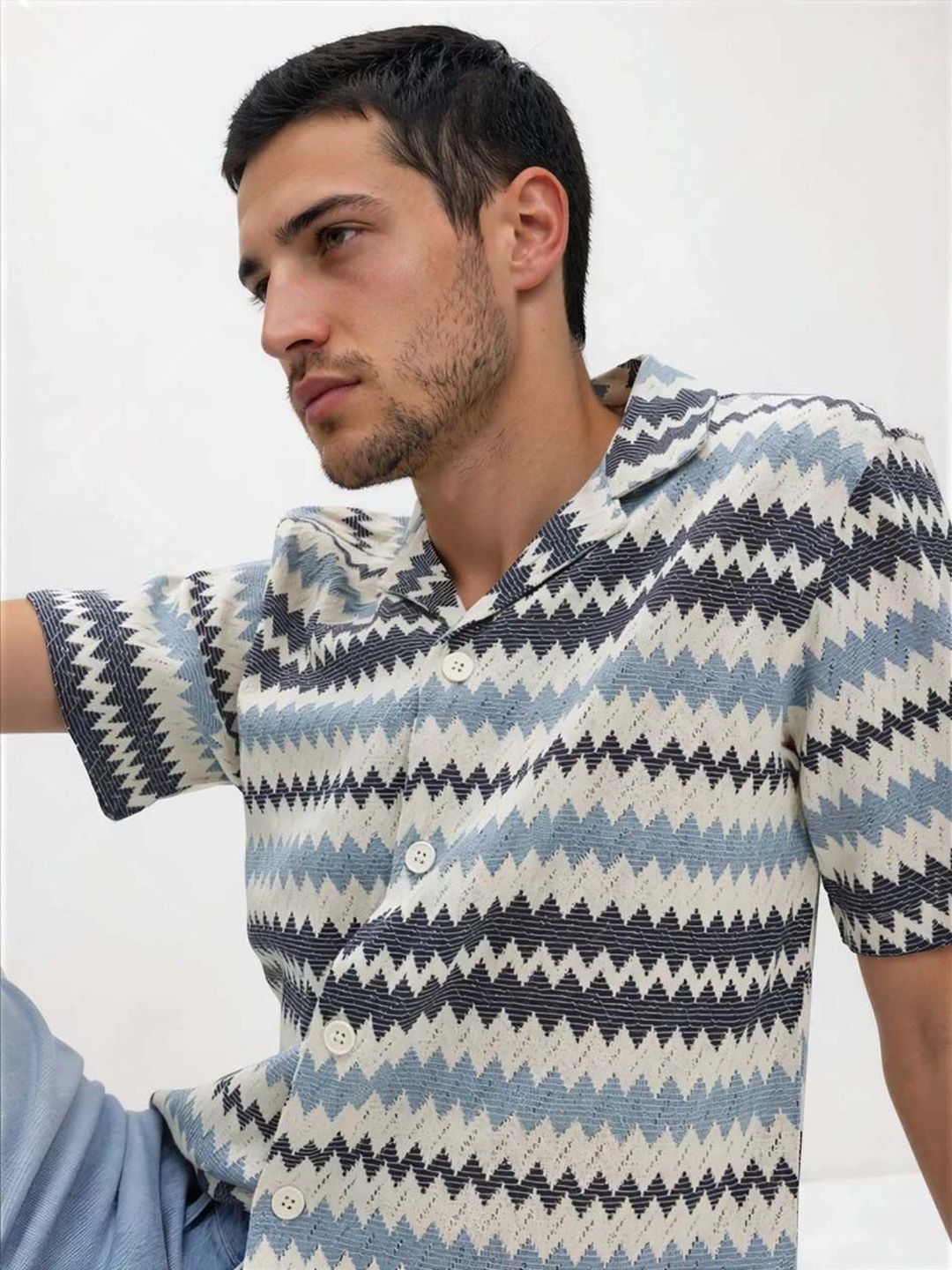 Chevron Textured Relaxed Fit Cotton Casual Shirt