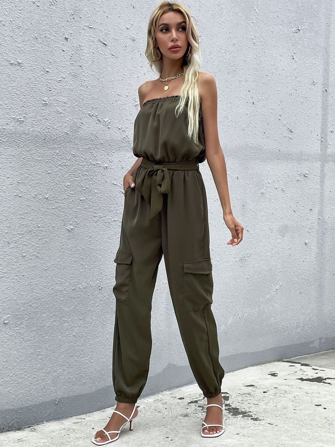 Off-Shoulder Basic Jumpsuit