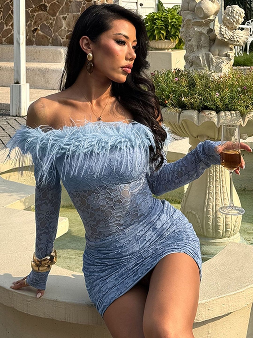 NOWI Off-Shoulder Bodycon Mini Dress
