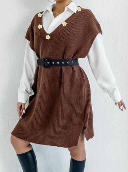 Women Ribbed Sweater Vest with Applique Detail