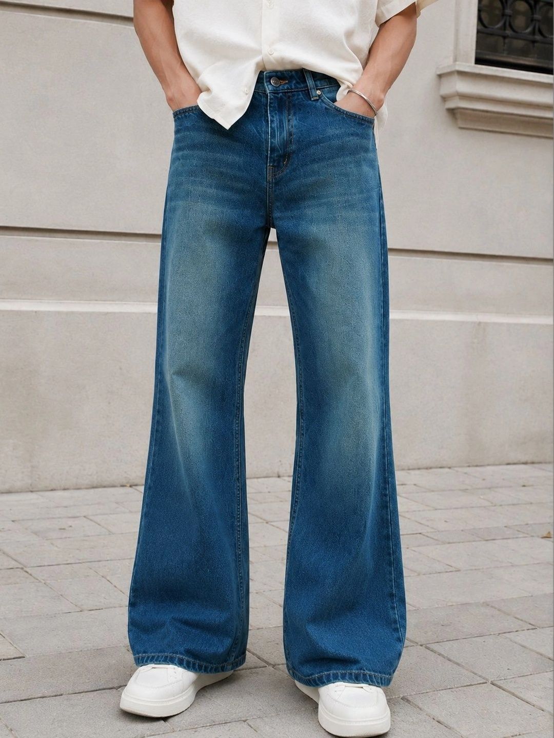 Men Bootcut Mid-Rise Low Distress Light Fade Jeans