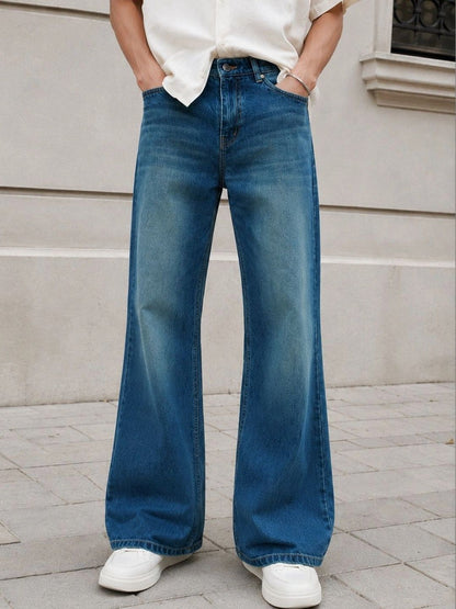 Men Bootcut Mid-Rise Low Distress Light Fade Jeans