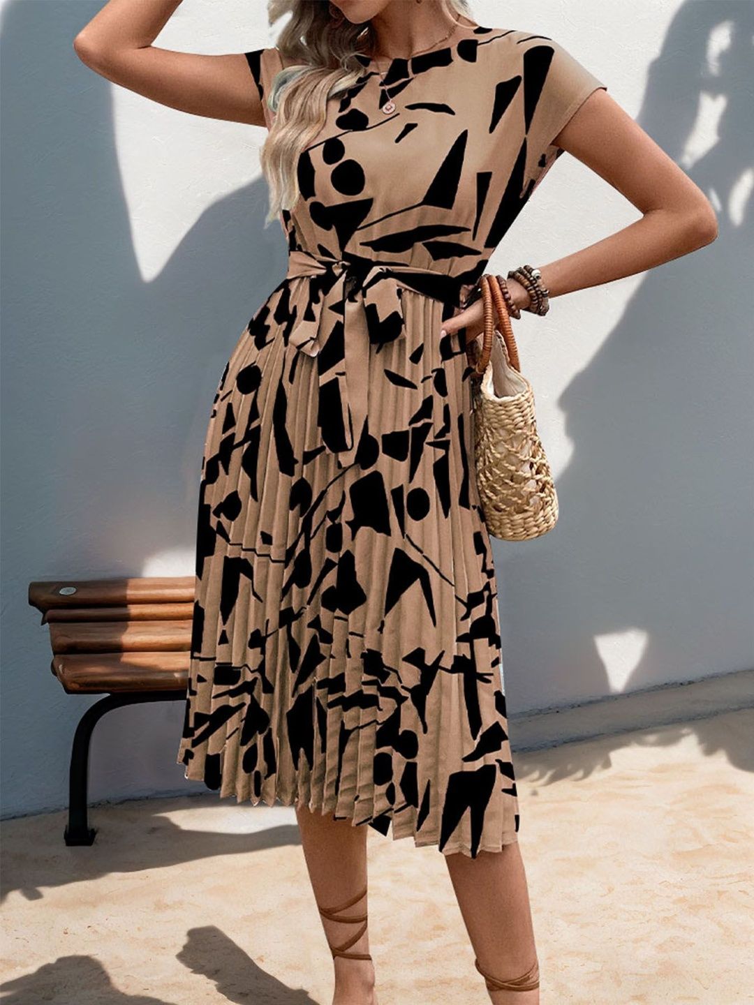 NOWI Printed Fit & Flare Midi Dress