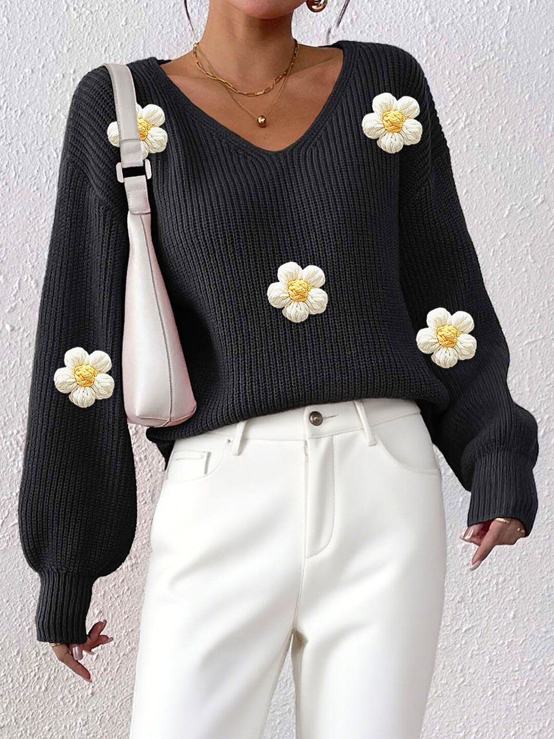 Women Embroidered Ribbed Pullover with Embroidered Detail