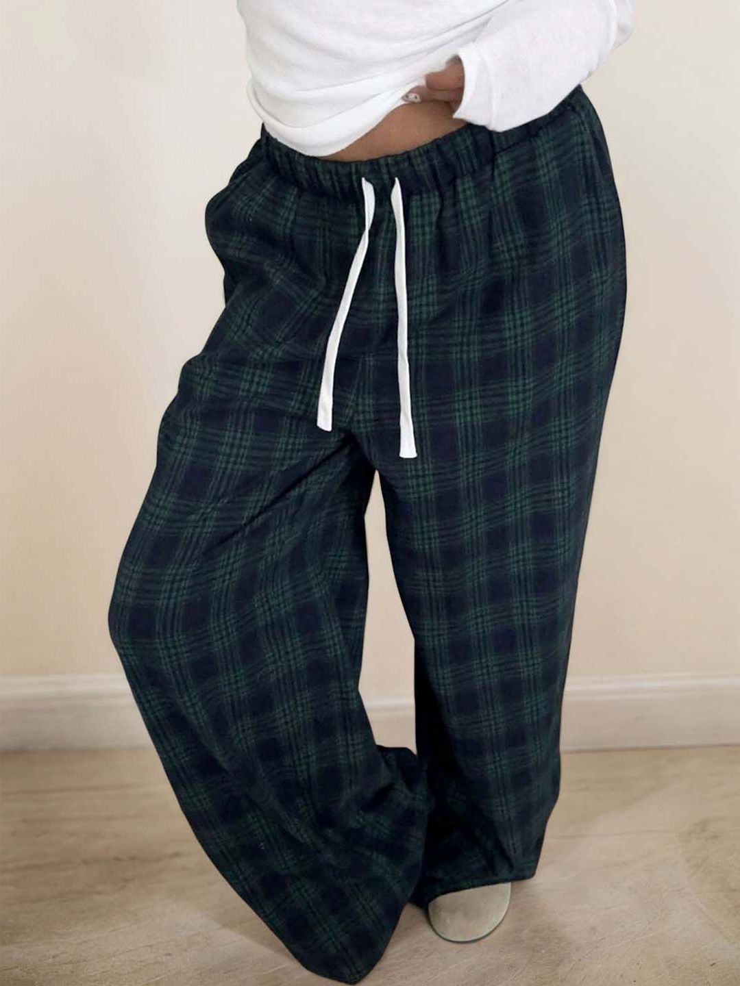 Checked Mid Rise Lounge Pants