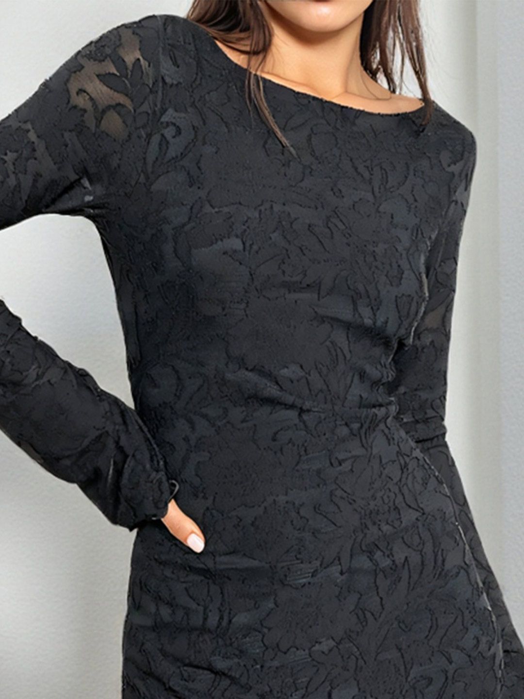 NOWI Floral Bodycon Mini Dress