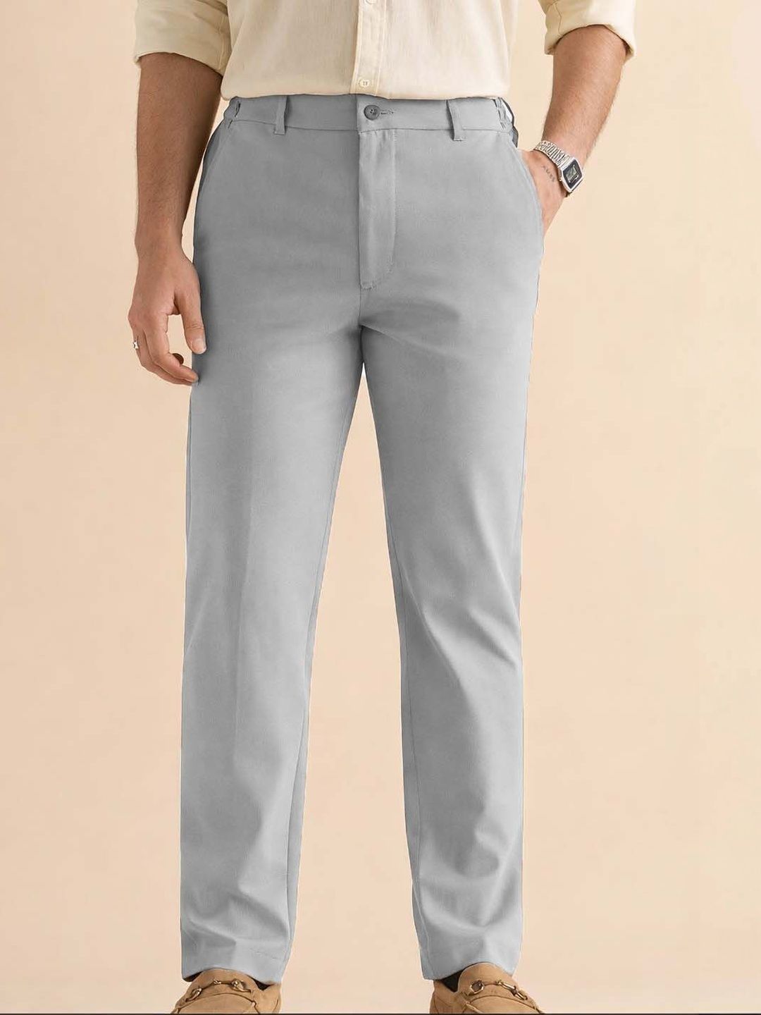 Men Straight Fit Wrinkle Free Pleated Trousers