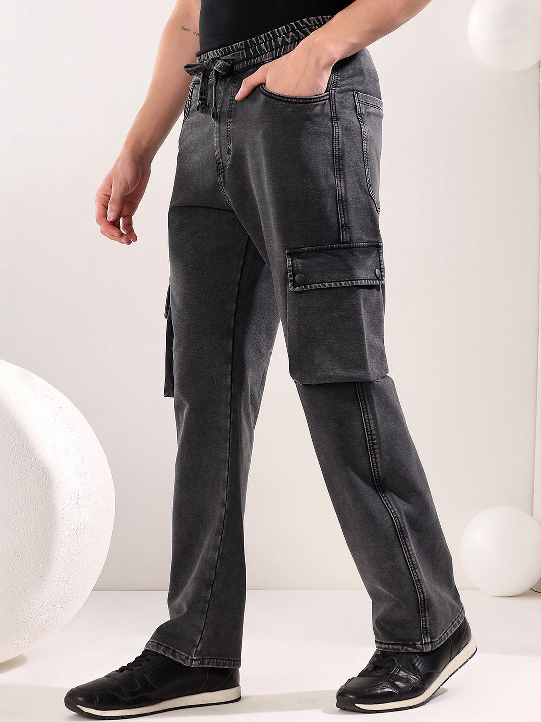 NOWI Men Jogger Mid-Rise Light Fade Stretchable Jeans