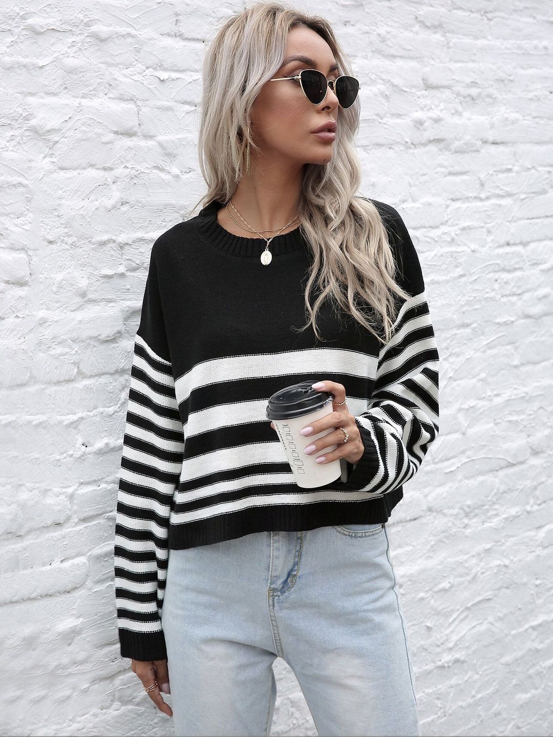 Women's Black Striped Crop Acrylic Pullover