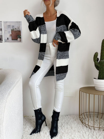 Women Colourblocked Woollen Cardigan