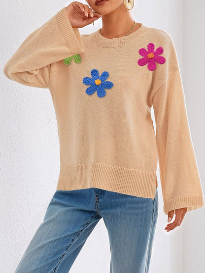 Women Colourblocked Pullover with Applique Detail