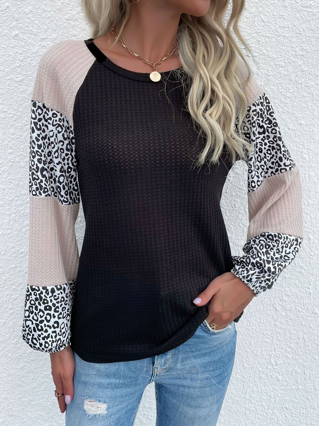Women Colourblocked Pullover