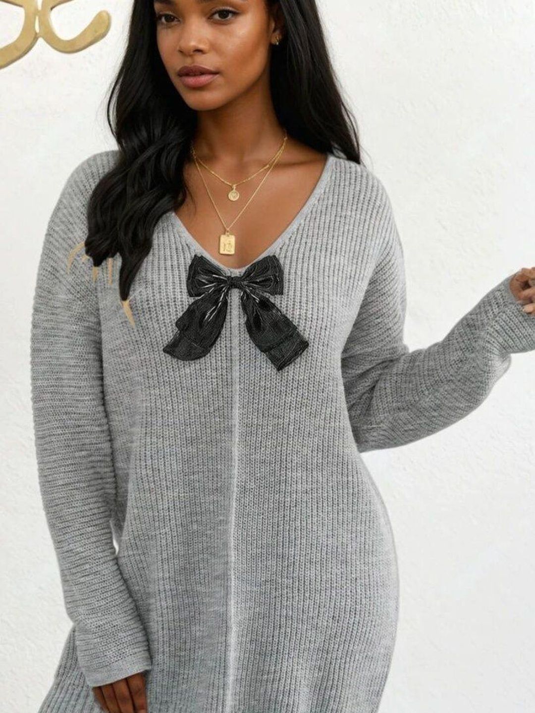 Women Pullover with Embellished Detail