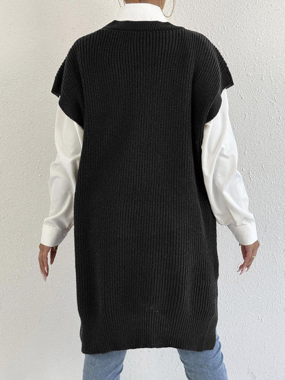 Women Ribbed Longline Sweater Vest with Applique Detail