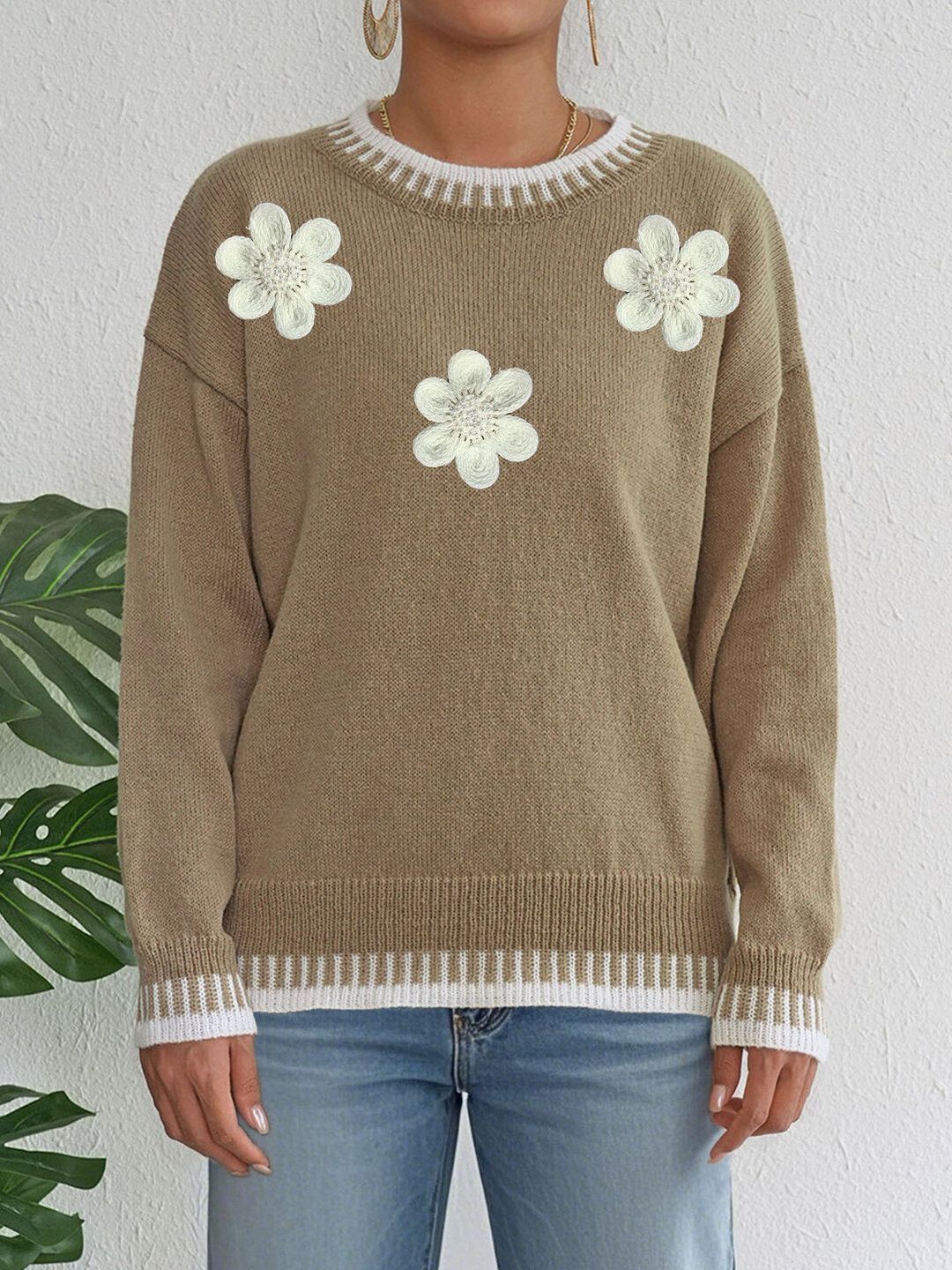 Women Pullover with Applique Detail