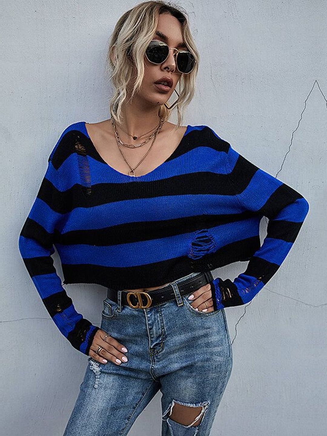 Women's Blue Striped Crop Pullover
