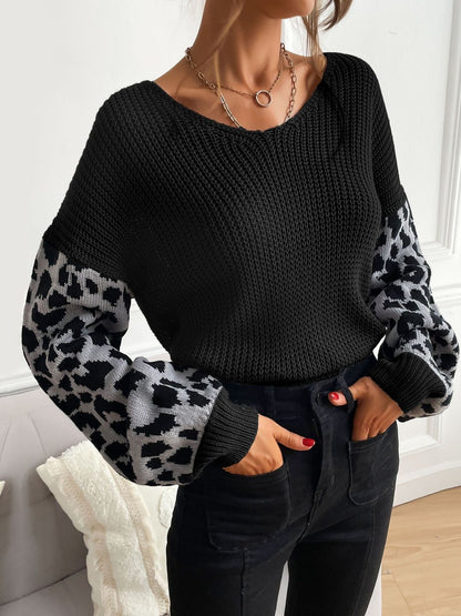 Women's Black Animal Colourblocked Pullover Blend