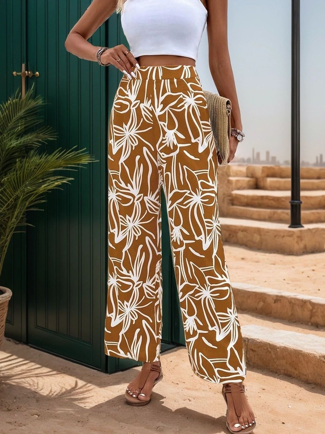 Women Floral Printed High-Rise Non Iron Trousers