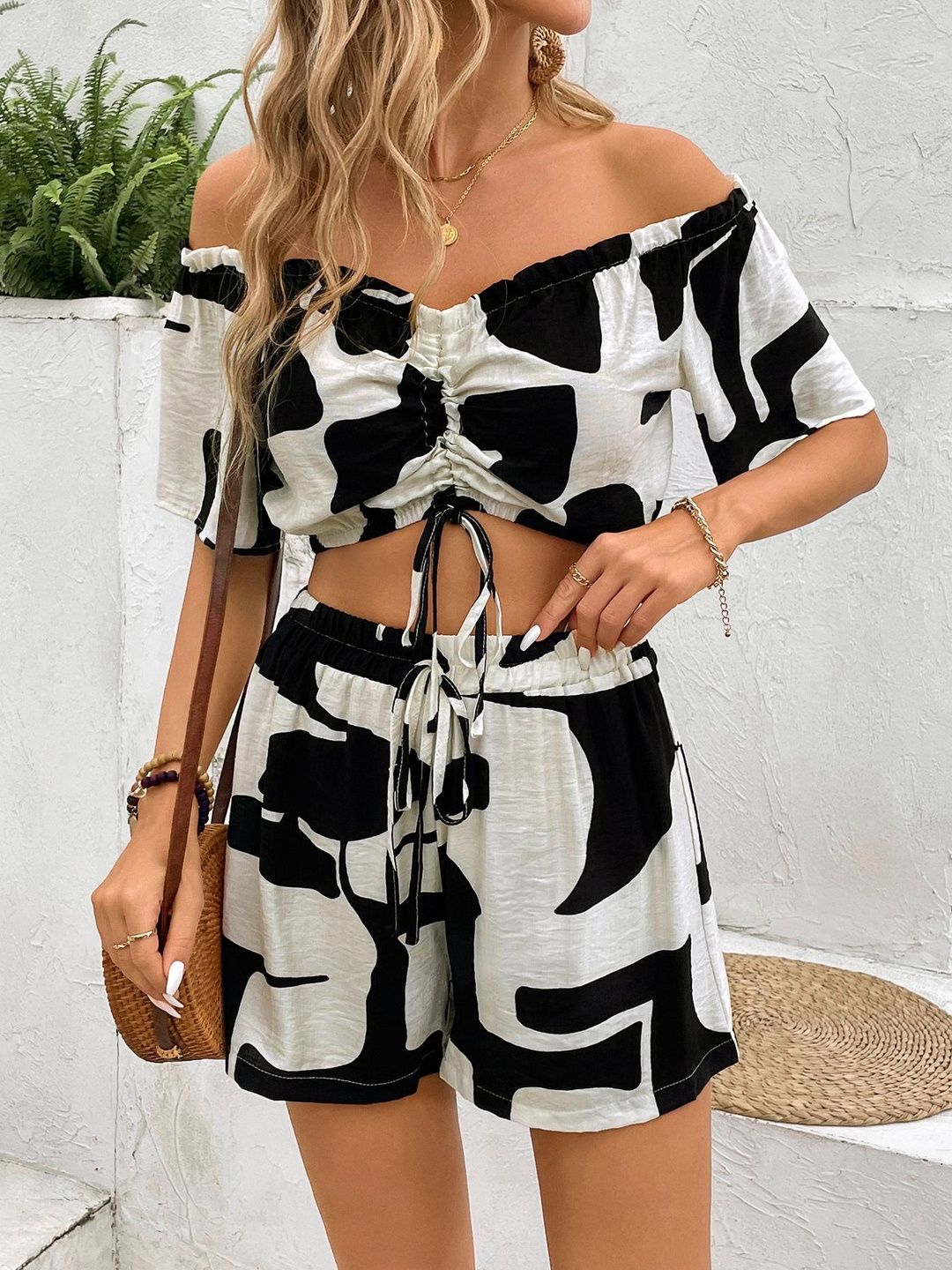 Printed Off-Shoulder Top & Shorts Co-Ords in White - Nowi Korean Fashion