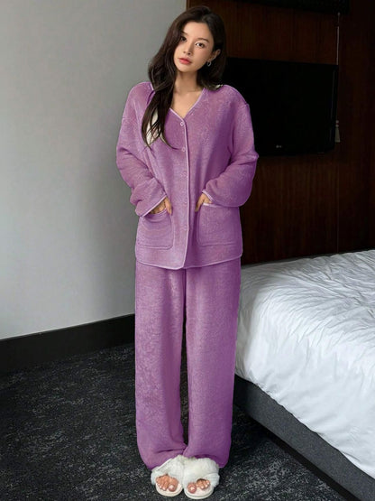 Velvet V-Neck Long Sleeves Night Suit