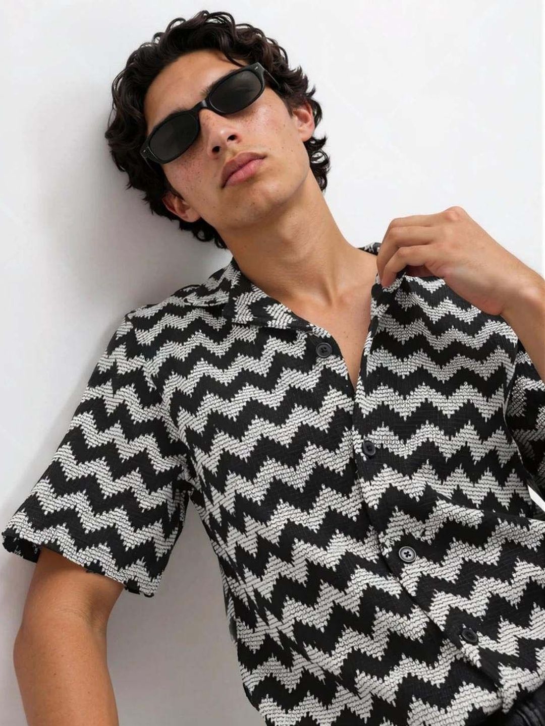 Chevron Printed Spread Collar Cotton Casual Shirt