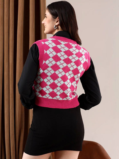 NOWI Women Argyle Checked Woollen Crop Sweater Vest