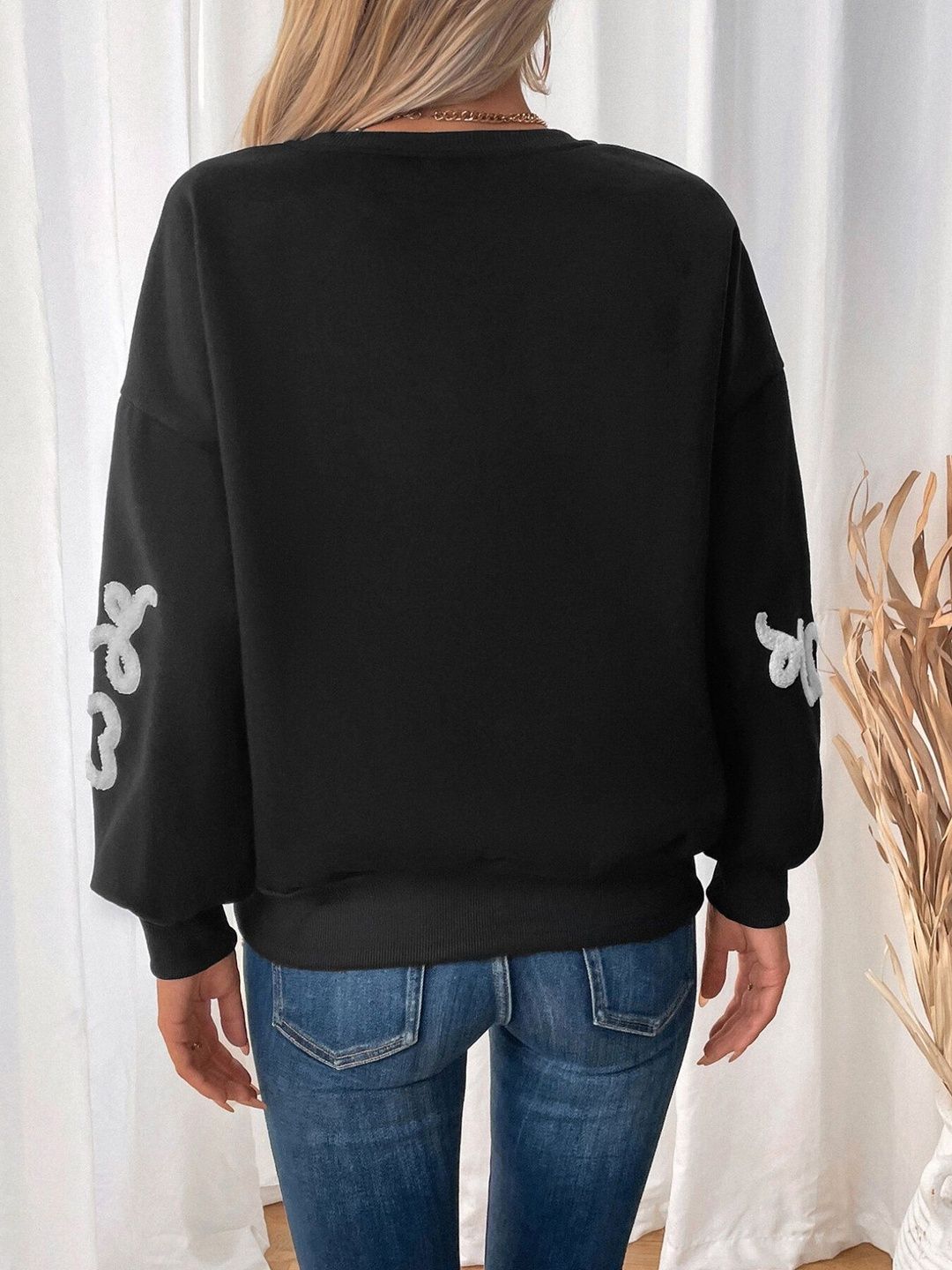 Women Embroidered Sweatshirt