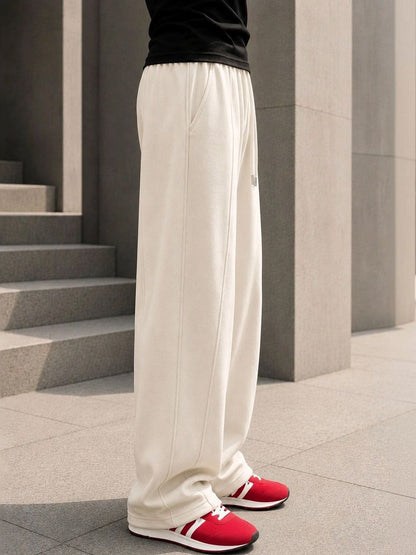 Men Relaxed Wrinkle Free Trousers