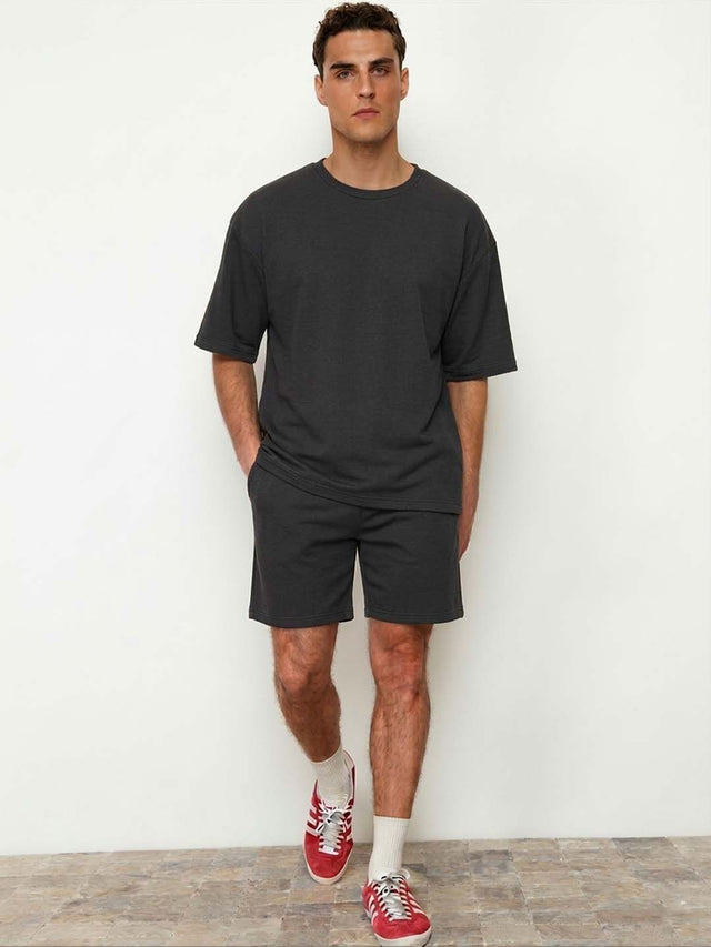 Round Neck Short Sleeves T-shirt with Shorts