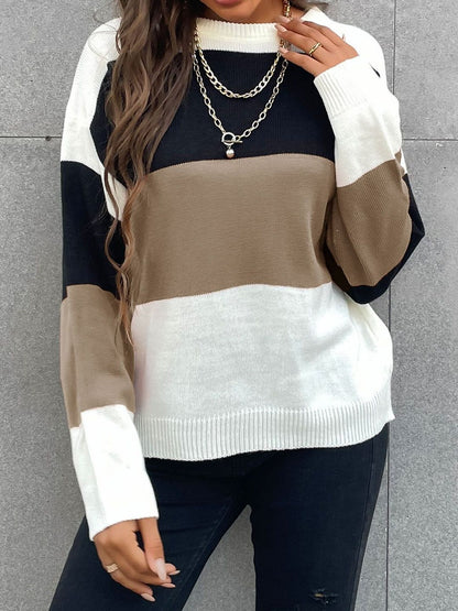 Women's White Colourblocked Pullover Blend Printed