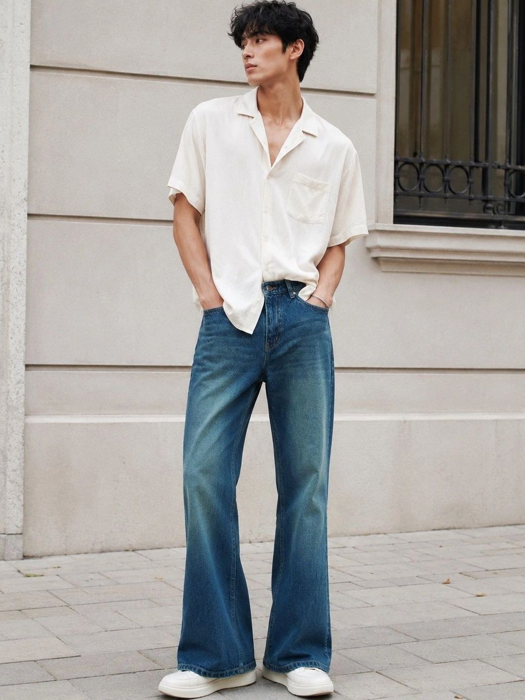 Men Bootcut Mid-Rise Low Distress Light Fade Jeans