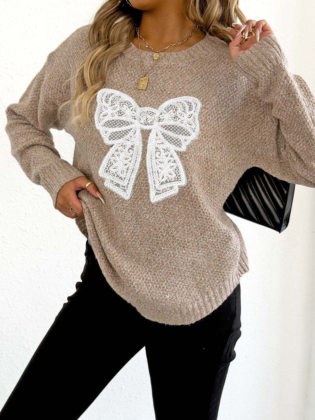 Women Cable Knit Pullover with Embroidered Detail