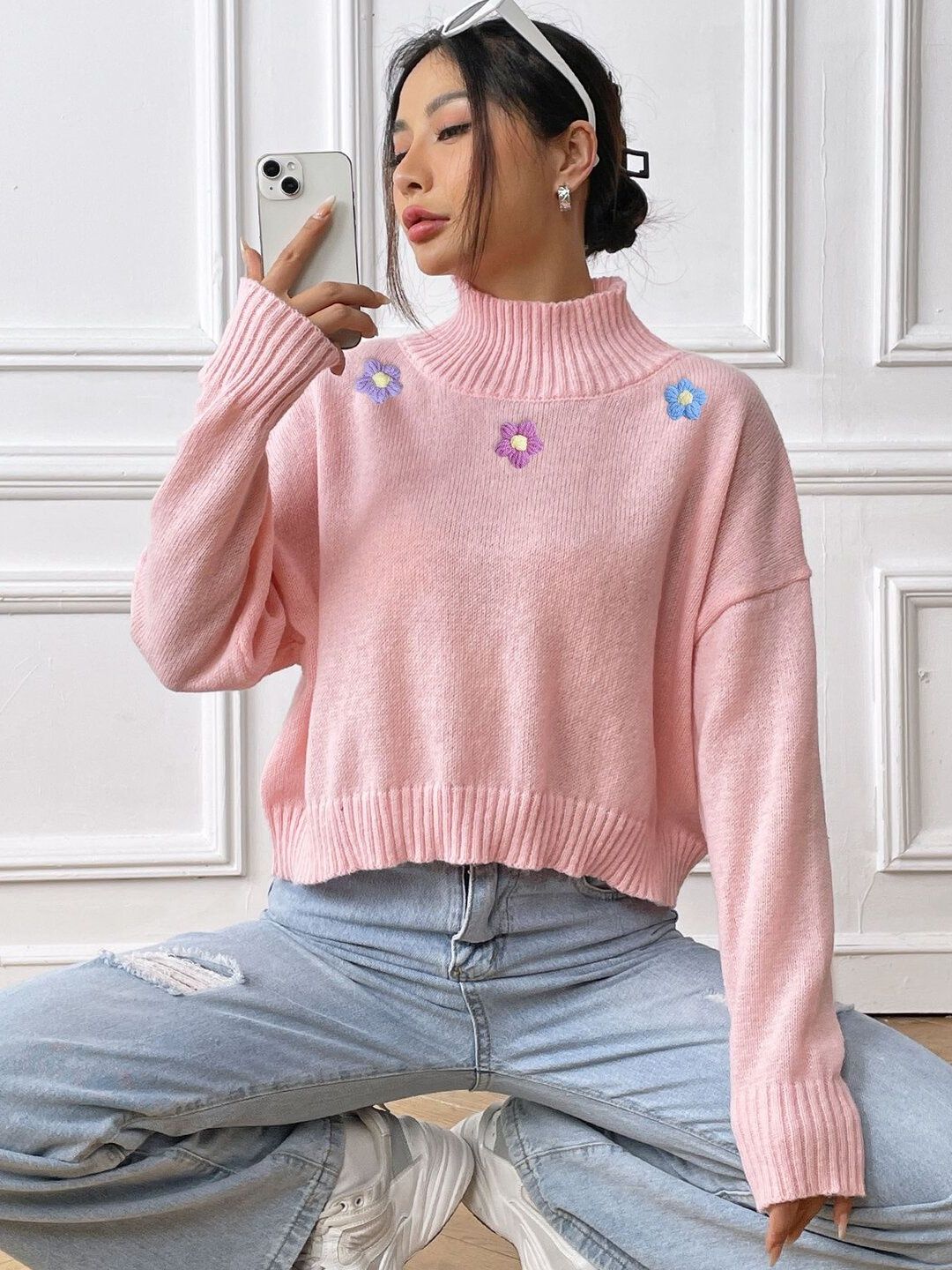 Women Crop Pullover with Embroidered Detail