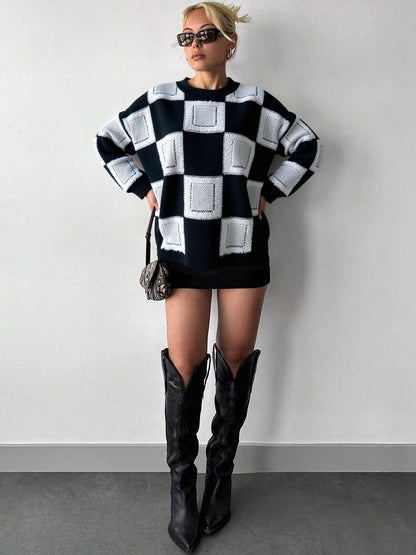 NOWI Women Checked Pullover with Fuzzy Detail