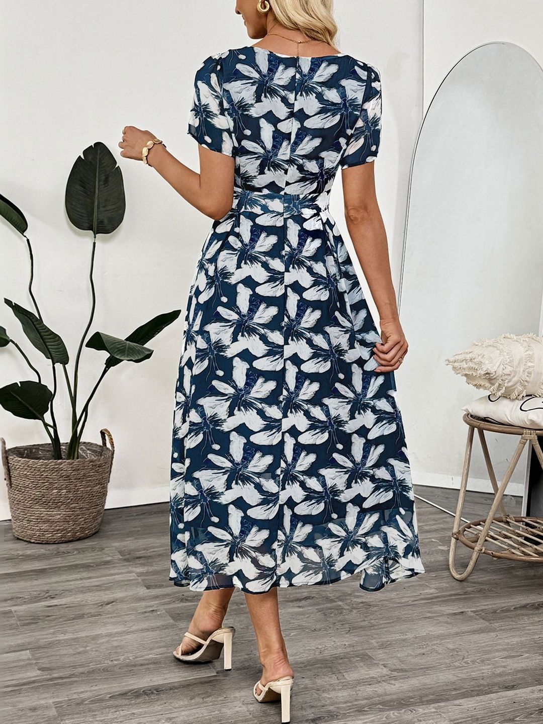 Floral Print Fit & Flare Midi Dress